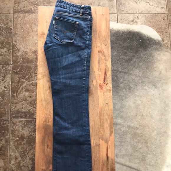 levis 552